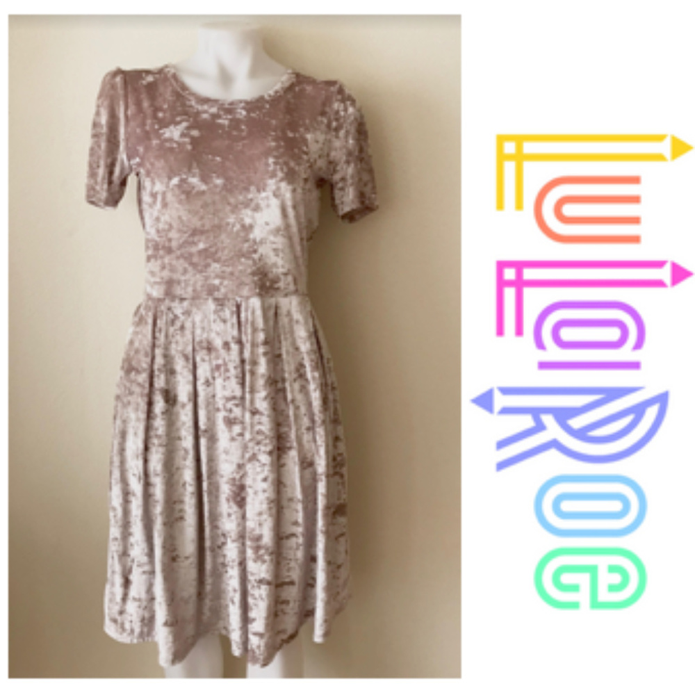 NWOT LuLaRoe Amelia Crushed Velvet Dress M